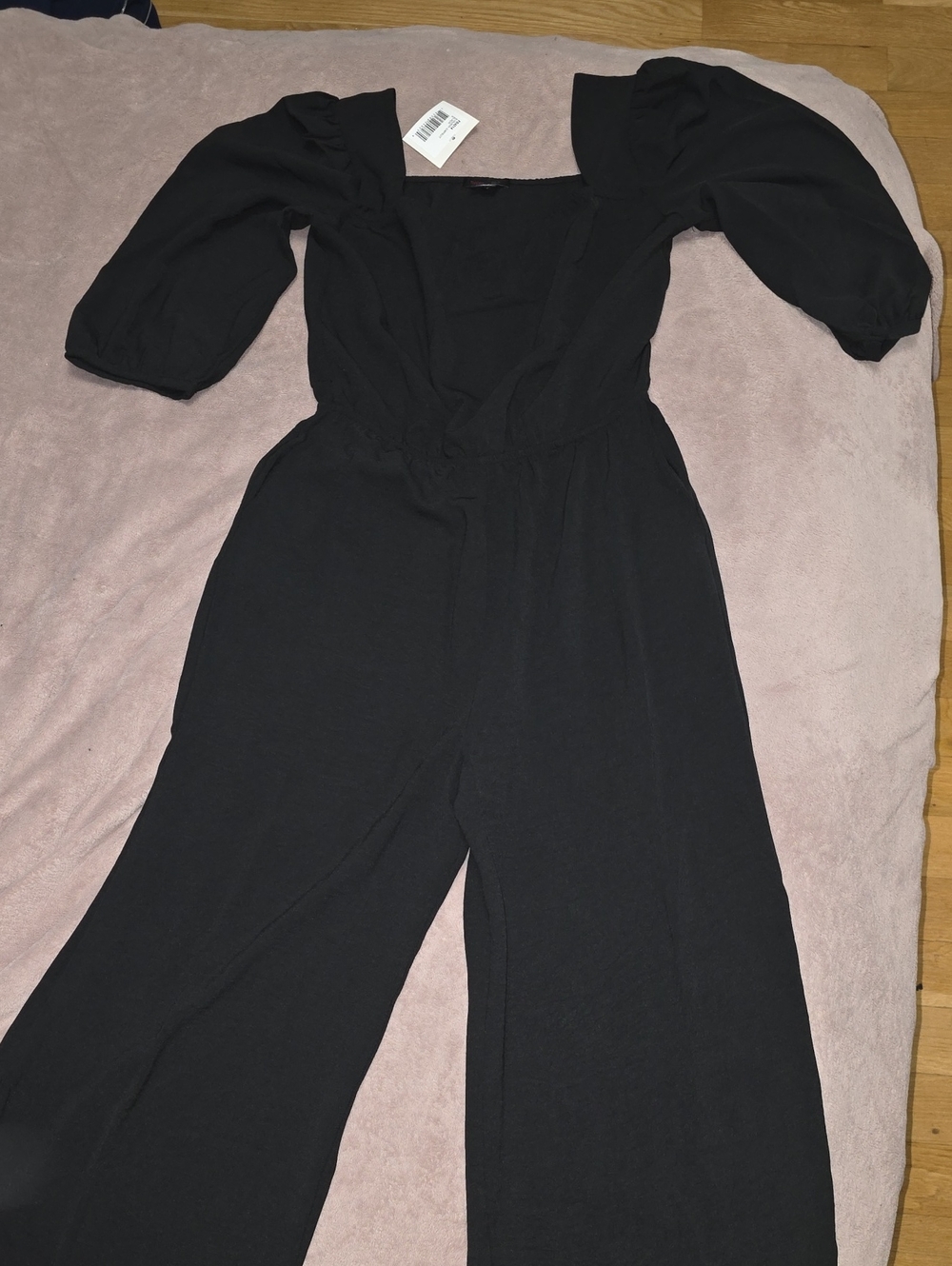 Black Puff-Sleeve Wide-Leg Jumpsuit